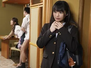 Thiên thần nhỏ mới lớn cướp ông chồng của mẹ