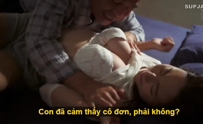 Thấy con trai mãi mê công việc để người yêu của con trai cô đơn, bố ông xã làm liều đè trả bài con dâu